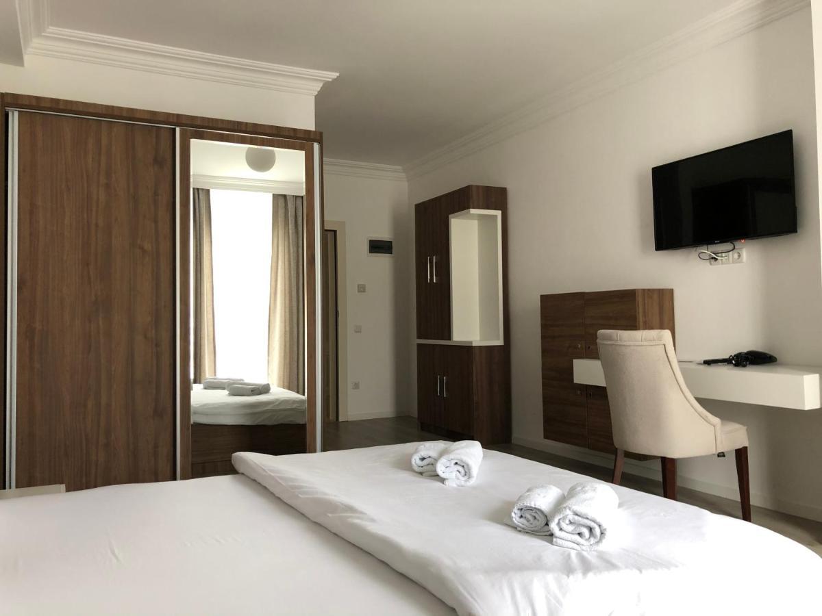 Hotel Dardani Titova Mitrovica 外观 照片