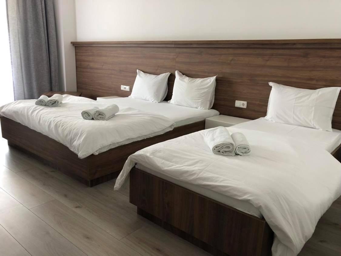 Hotel Dardani Titova Mitrovica 外观 照片