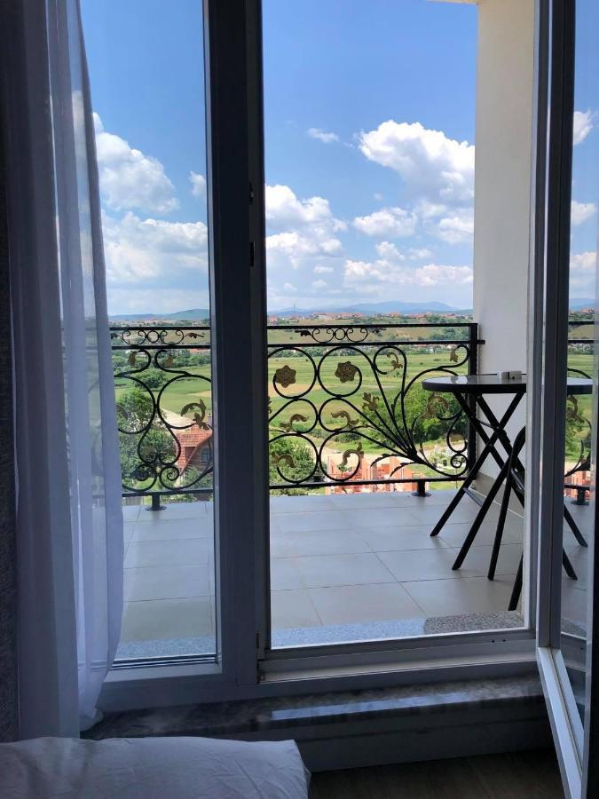 Hotel Dardani Titova Mitrovica 外观 照片