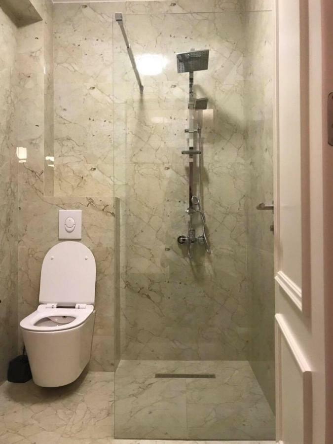 Hotel Dardani Titova Mitrovica 外观 照片